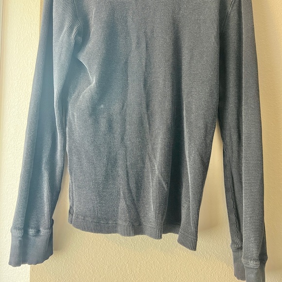 Calvin Klein Long Sleeve - Picture 7 of 11